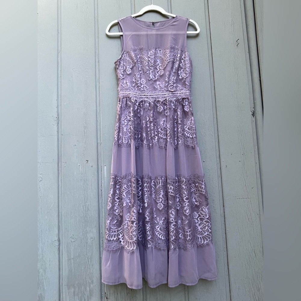 Lavender purple lace mesh dress size US 6